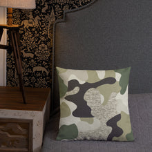 Load image into Gallery viewer, Camo Premium Pillow