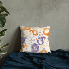 Load image into Gallery viewer, Zenn Paisley Premium Pillow