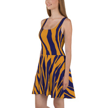 Load image into Gallery viewer, Shaker Skater Dress