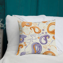 Load image into Gallery viewer, Zenn Paisley Premium Pillow
