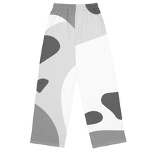 Load image into Gallery viewer, Unisex Wide-Leg Geo Cam Pants
